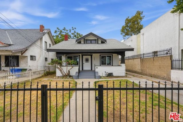 1009 E 43rd Street, Los Angeles