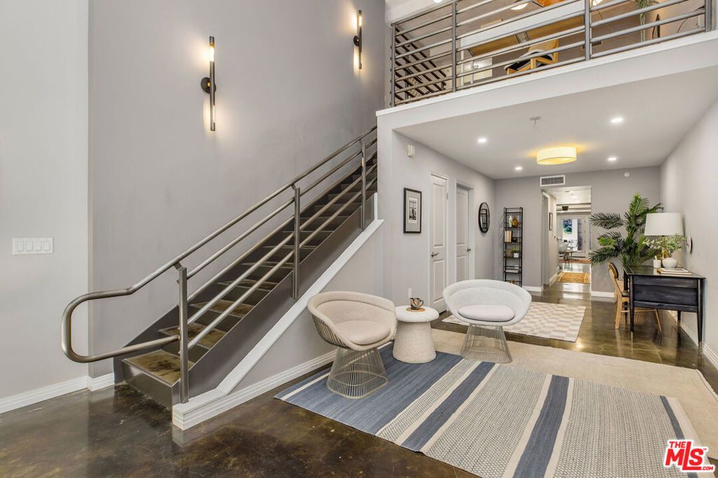 125 N Raymond Avenue # 412, Pasadena
