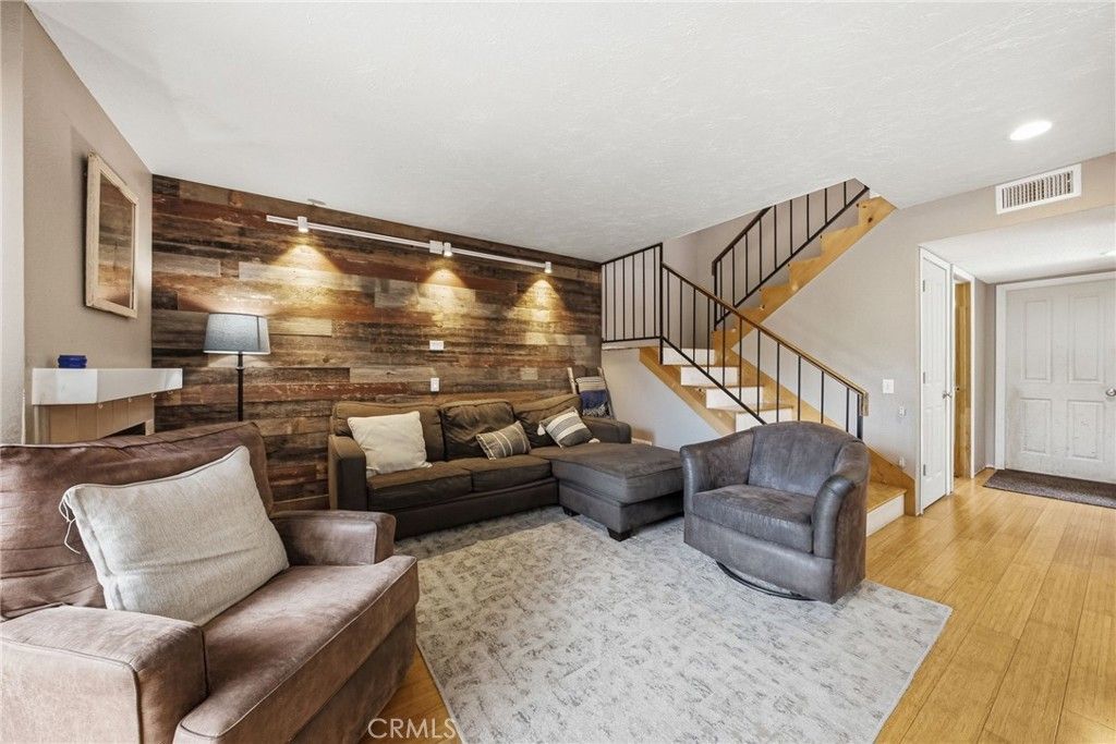 886 Huasna, Arroyo Grande