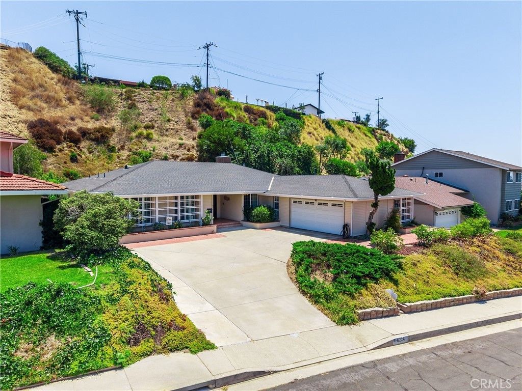 6224 Roundhill Drive, Whittier