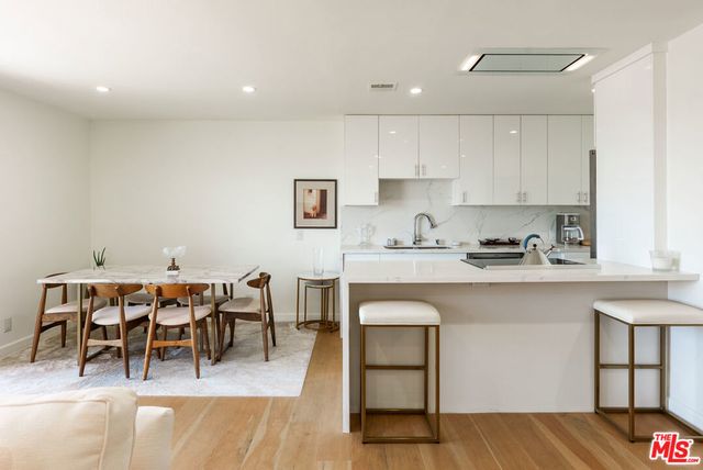 100 S Doheny Drive # 811, Los Angeles