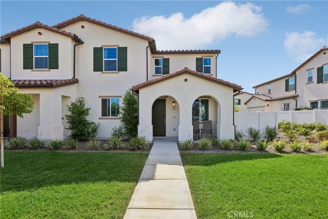 95 Main Street, Piru