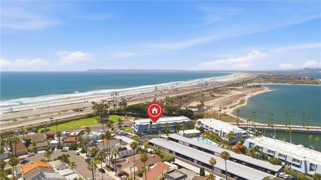 22 Montego Court, Coronado