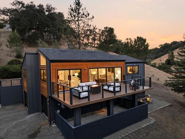 17815 Woodland Avenue, Morgan Hill