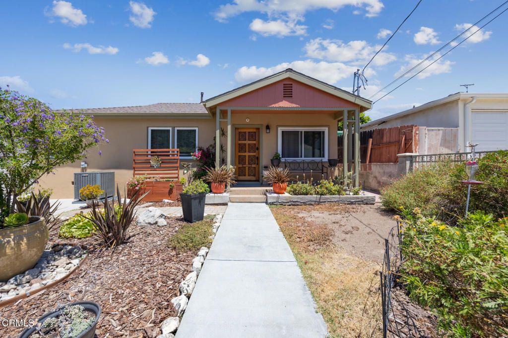 7613 7615 Beckett Street, Tujunga
