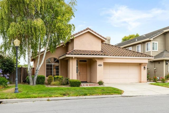 17755 Riverbend Road, Salinas
