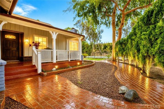 15556 Valerio, Van Nuys