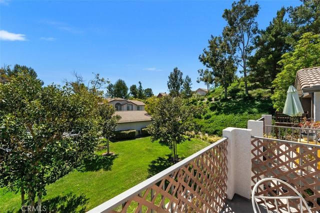 151 Chaumont, Lake Forest