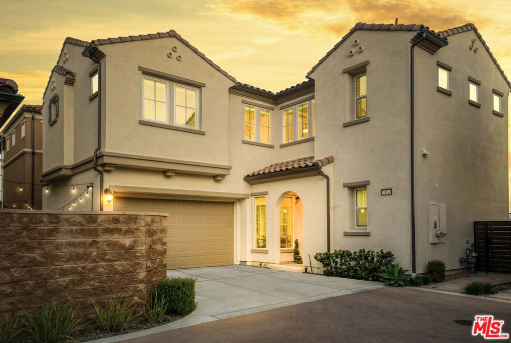 20818 W Bur Oak Circle, Porter Ranch