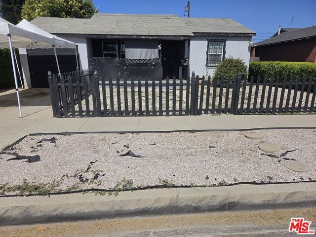 413 N Broadacres Avenue, Compton