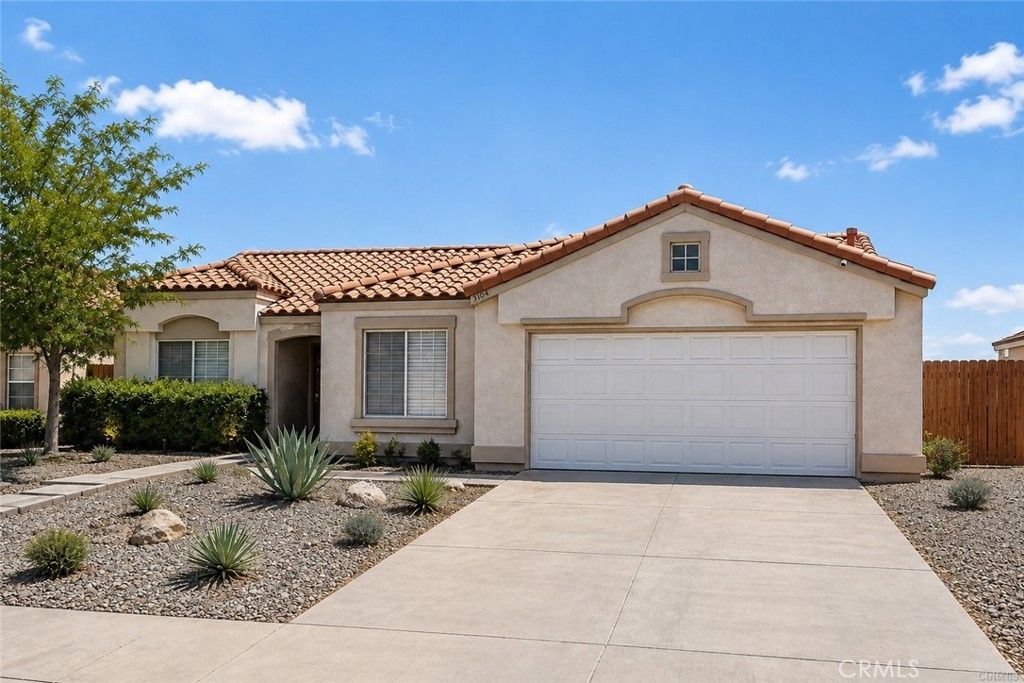 3106 Old Country, Rosamond