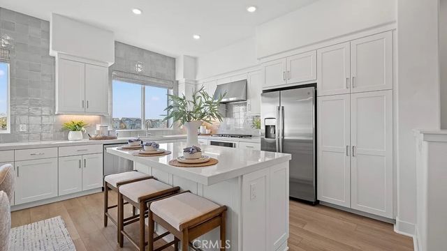 804 Sonia, Irvine
