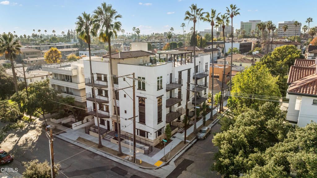 139 S Oak Knoll Avenue # 203, Pasadena