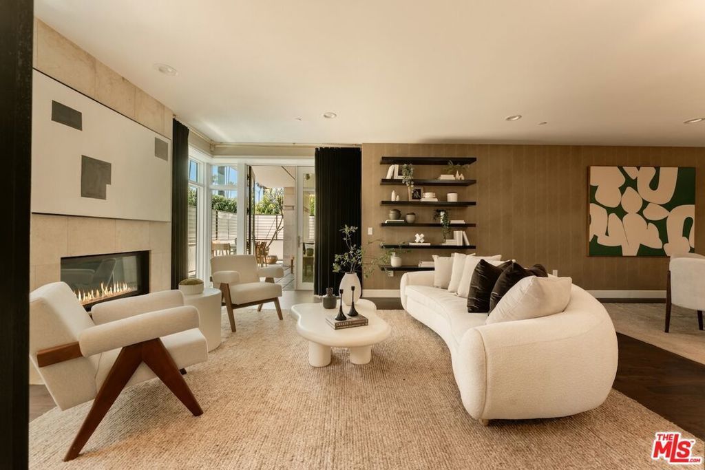 447 N Doheny Drive # 101, Beverly Hills