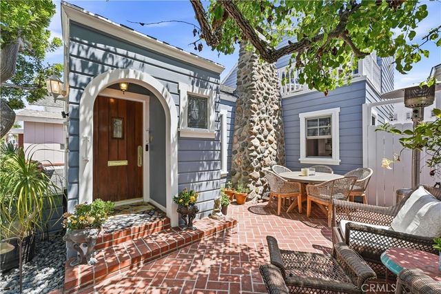 1617 E Balboa Boulevard, Newport Beach
