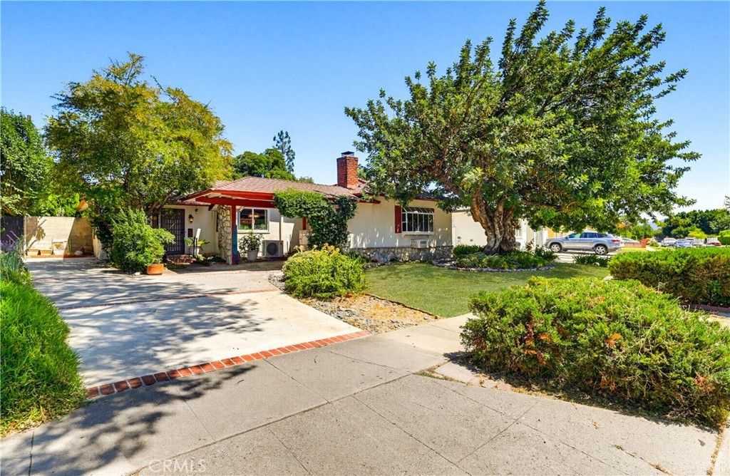 7508 Paso Robles Avenue, Lake Balboa