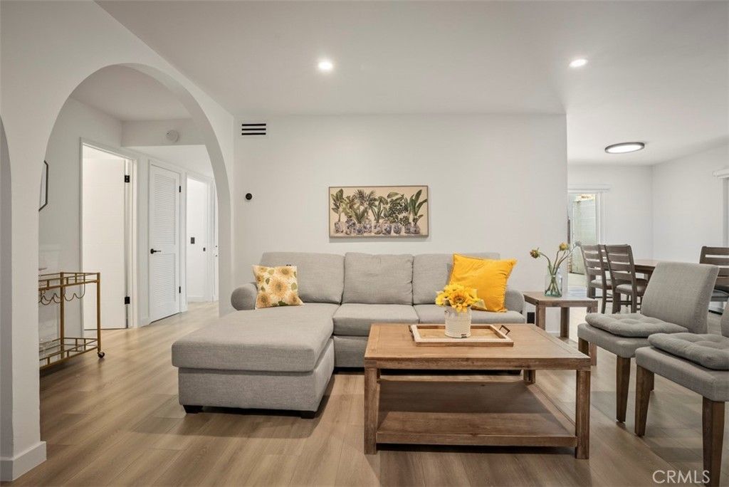 2648 State Street # 25, Santa Barbara
