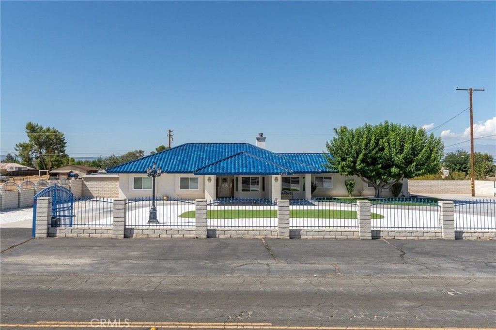 19475 Us Highway 18, Apple Valley
