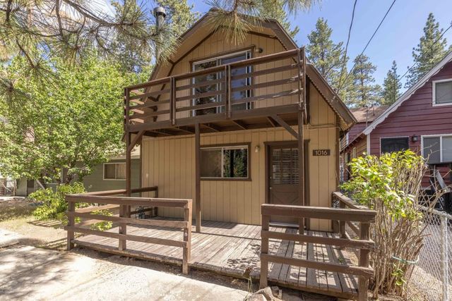 1016 Robinhood Boulevard, Big Bear