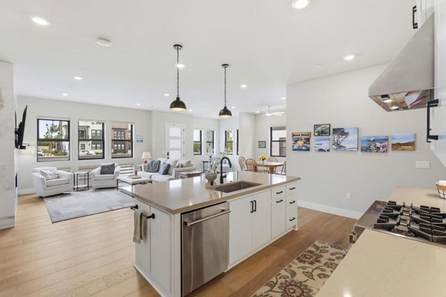 2720 Sand Dune Avenue, Marina