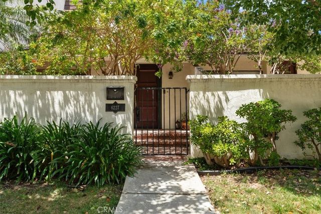 6227 Randi Avenue, Woodland Hills