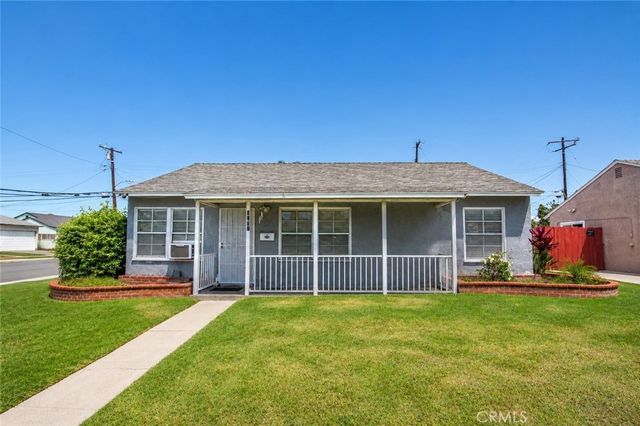 9275 Van Ruiten, Bellflower
