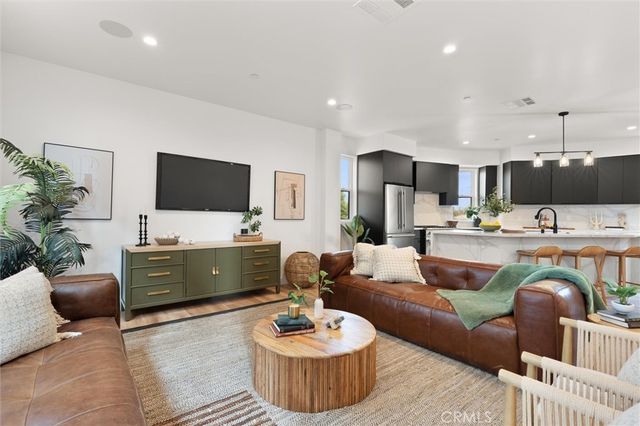 6059 N Tujunga Avenue, North Hollywood