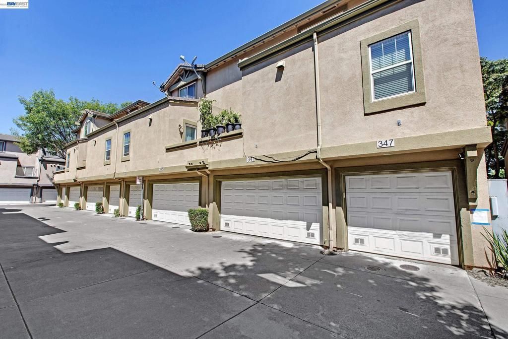 341 Imagination Pl, Milpitas