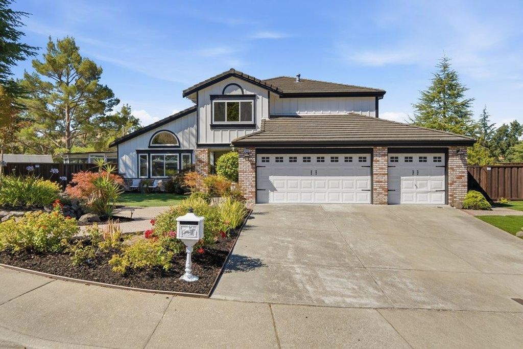 2008 Hill Meadow Place, Danville