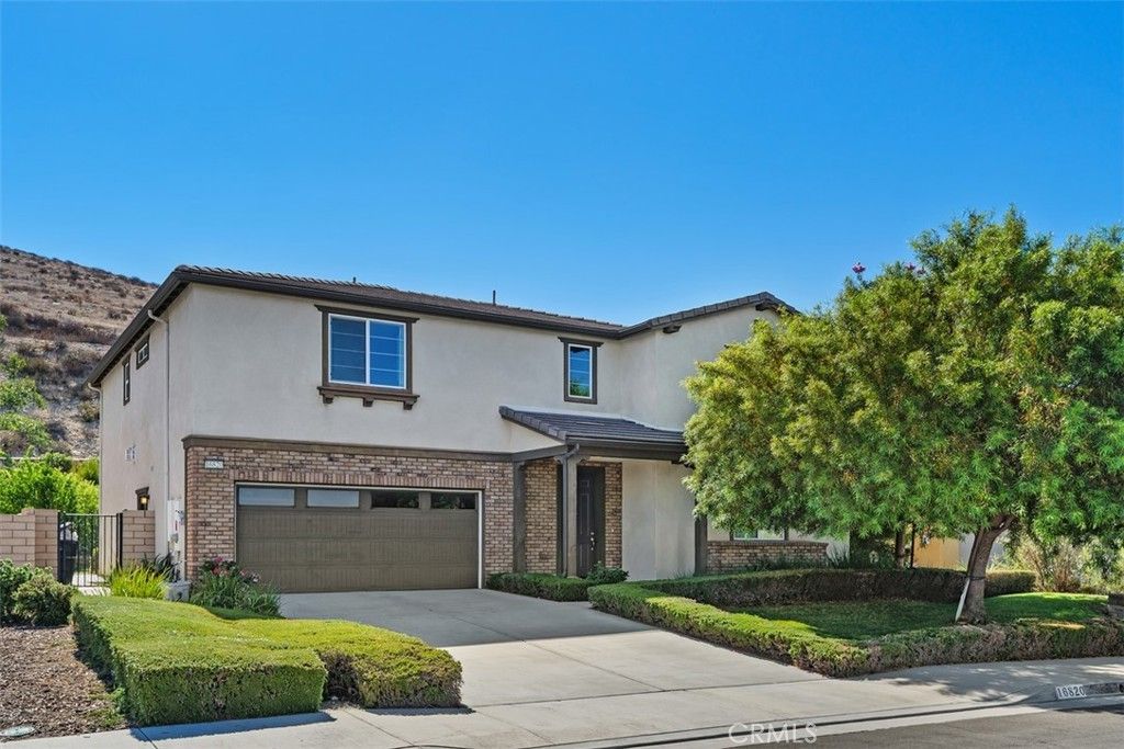 16820 Golden Bluff, Riverside