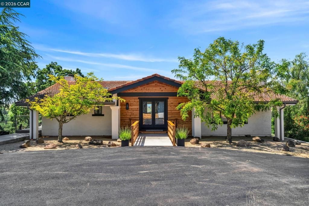 5505 Old School Rd, Pleasanton
