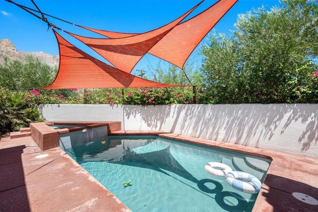 54020 Avenida Cortez, La Quinta