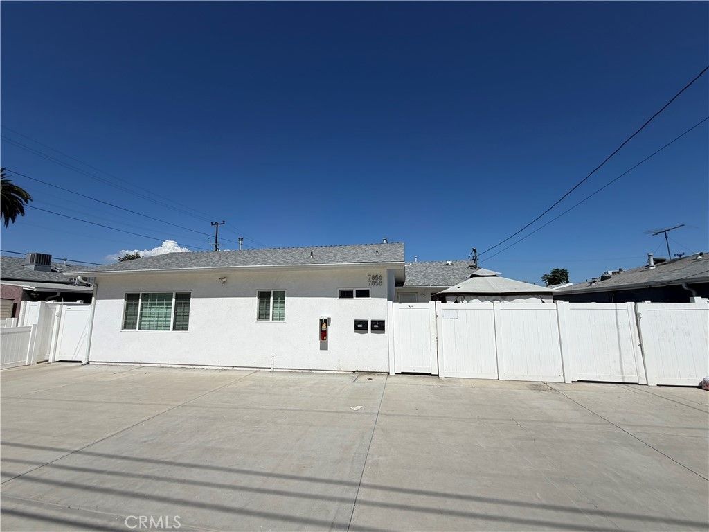 7856 Ledge, Sun Valley
