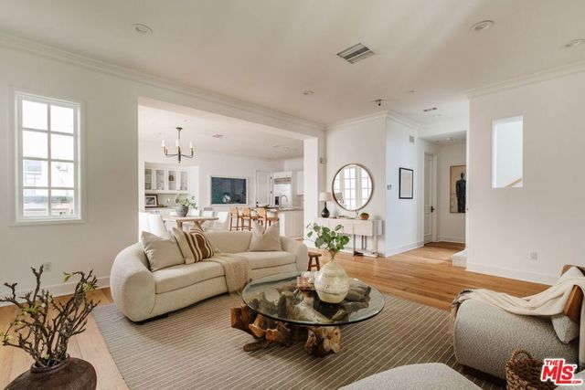 13070 Kiyot Way, Playa Vista