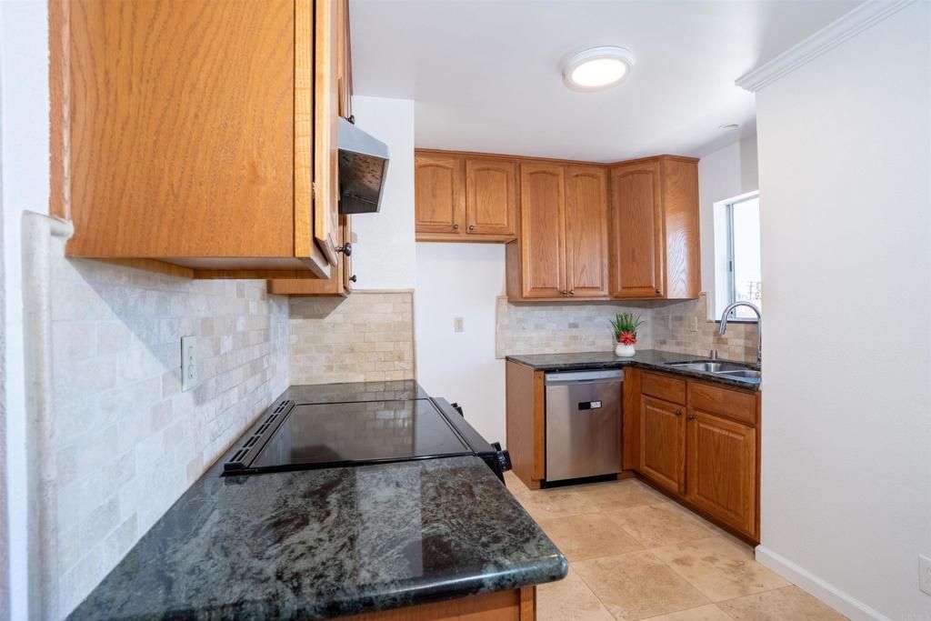 569 E Street # 14, Chula Vista