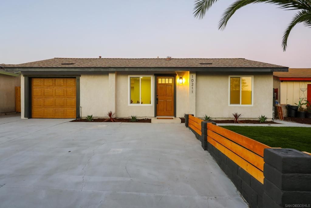 10211 Saluda Ave, San Diego