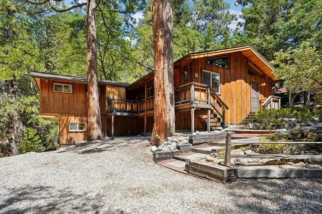 25425 Skyline Way, Idyllwild