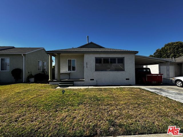 1317 W School Street, Compton
