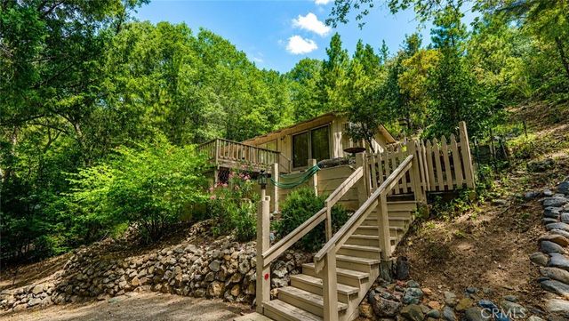 10780 Foothill Road, Loch Lomond