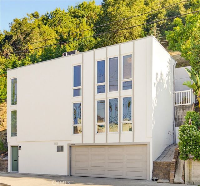12452 Laurel Terrace Drive, Studio City