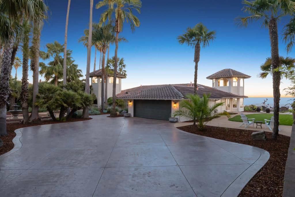 16 Kite Hill Road, Santa Cruz