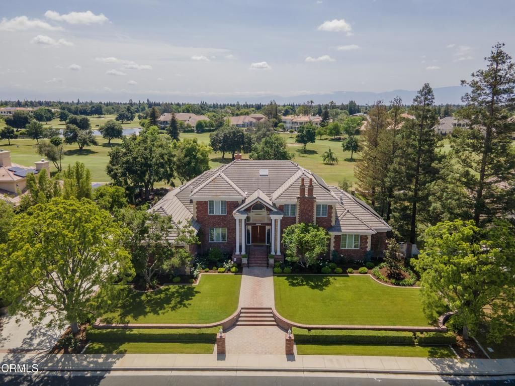 2300 Weybridge Drive, Bakersfield