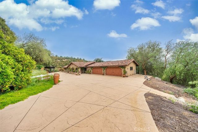 24405 Fuerte Road, Temecula