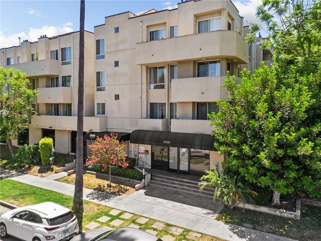 19350 Sherman Way # 201, Reseda