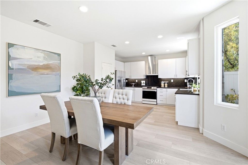 102 Millbrook, Irvine