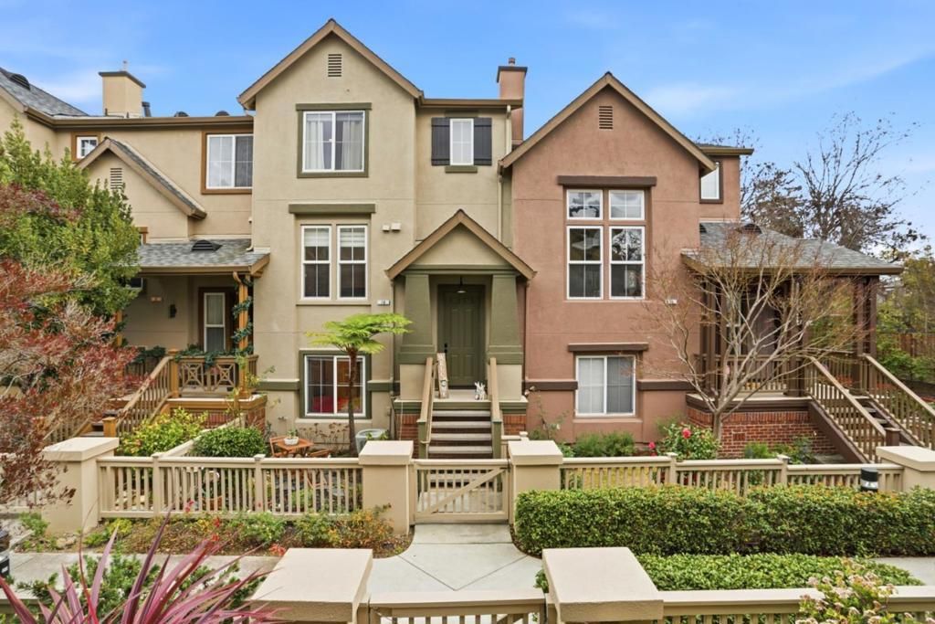 70 Towne Circle, Mountain View