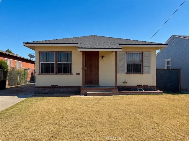 3229 W 111th, Inglewood