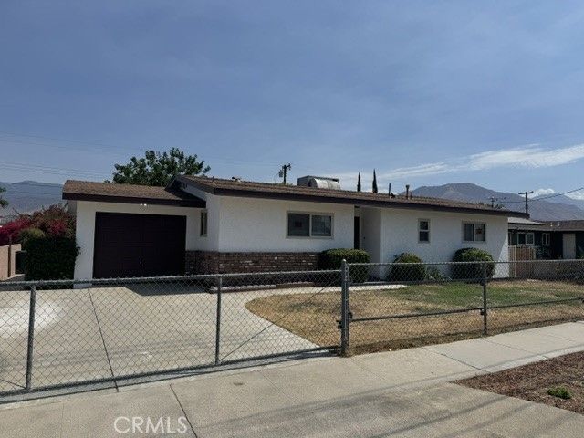26722 Cypress, Highland