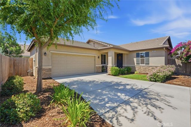 3207 N Kent Street, Visalia