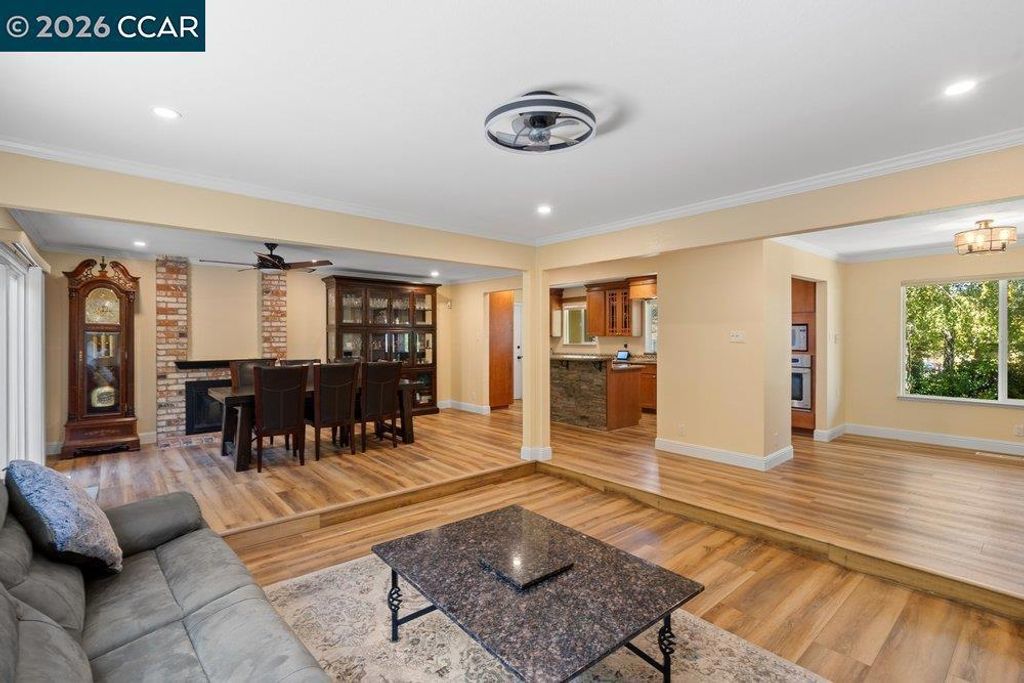 11 Mt Lee Pl, Clayton